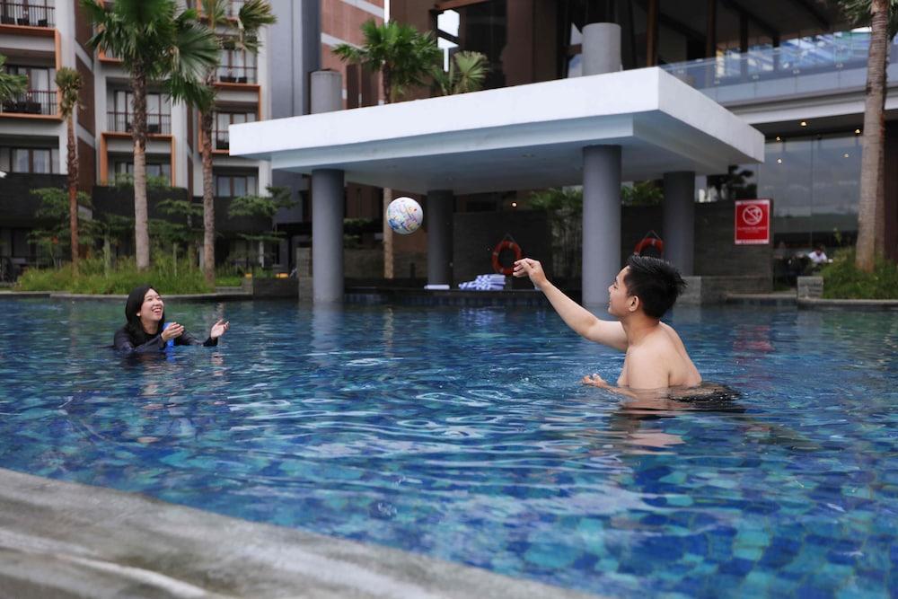 Aston Sentul Lake Resort & Conference Center Bogor Exterior foto